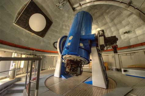 The HERMES spectrograph — Institute of Astronomy